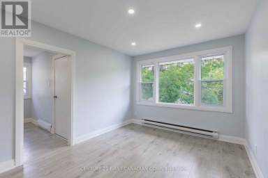 17 CARFRAE CRESCENT London South (South F) Ontario photo 30