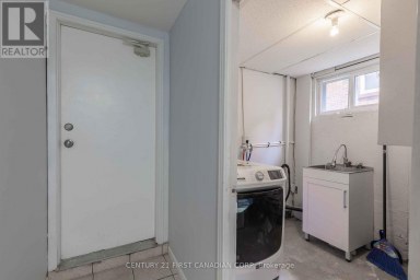 17 CARFRAE CRESCENT London South (South F) Ontario photo 34
