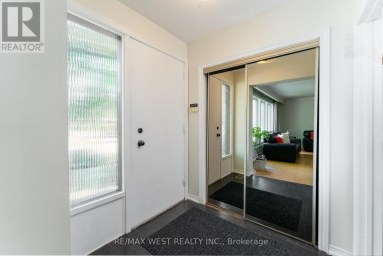 274 MAXWELL STREET Toronto (Bathurst Manor) Ontario photo 3