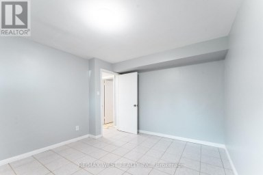 274 MAXWELL STREET Toronto (Bathurst Manor) Ontario photo 38