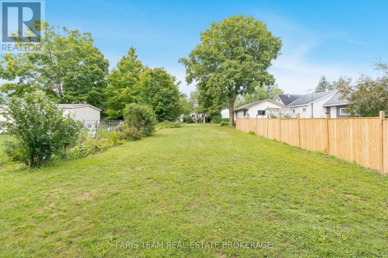 305 OUIDA STREET, Tay (Waubaushene), Ontario, L0K2C0