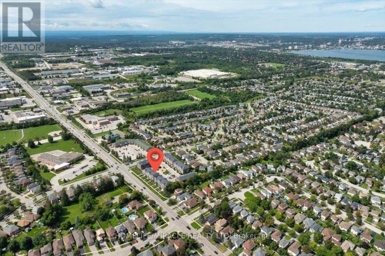 27 - 1 LEGGOTT AVENUE, Barrie (Painswick North), Ontario, L4M0K7