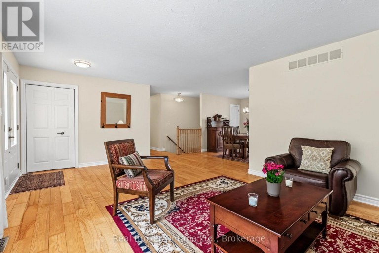 635064 EUPHRASIA HOLLAND TOWNLINE, Grey Highlands, Ontario, N0C1H0