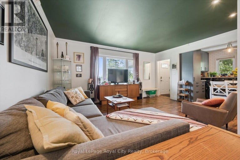 39 RIDGEWOOD AVENUE, Guelph (Junction/Onward Willow), Ontario, N1H6C3