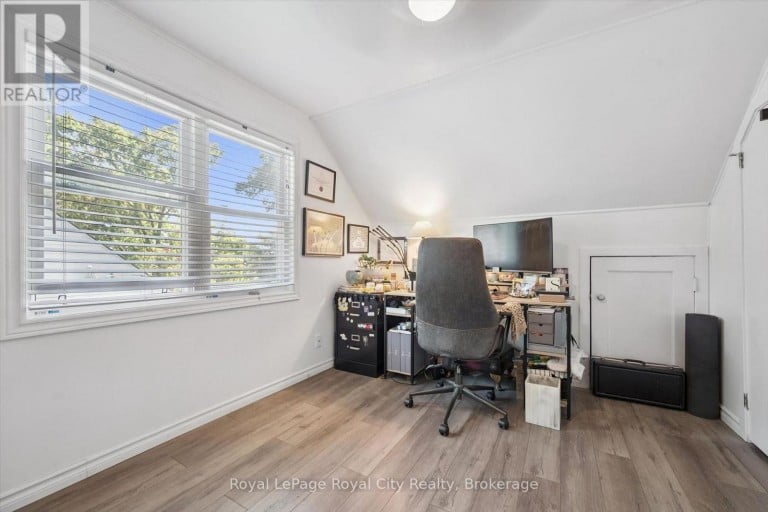 39 RIDGEWOOD AVENUE, Guelph (Junction/Onward Willow), Ontario, N1H6C3