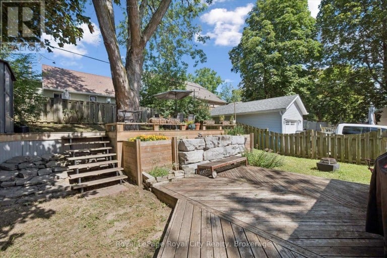 39 RIDGEWOOD AVENUE, Guelph (Junction/Onward Willow), Ontario, N1H6C3