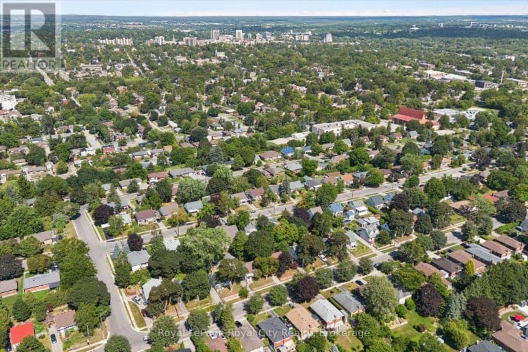 39 RIDGEWOOD AVENUE, Guelph (Junction/Onward Willow), Ontario, N1H6C3