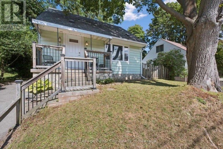 39 RIDGEWOOD AVENUE, Guelph (Junction/Onward Willow), Ontario, N1H6C3