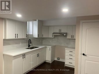 20 ADDISCOTT STREET Brampton (Sandringham-Wellington) Ontario photo 17