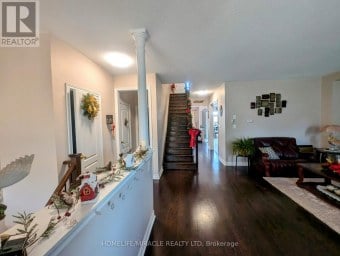 20 ADDISCOTT STREET Brampton (Sandringham-Wellington) Ontario photo 9
