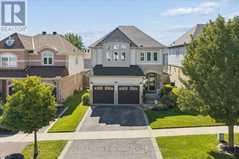 27 BAGNELL CRESCENT, Clarington (Bowmanville), Ontario, L1C5R1