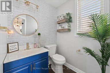 27 BAGNELL CRESCENT Clarington (Bowmanville) Ontario photo 16