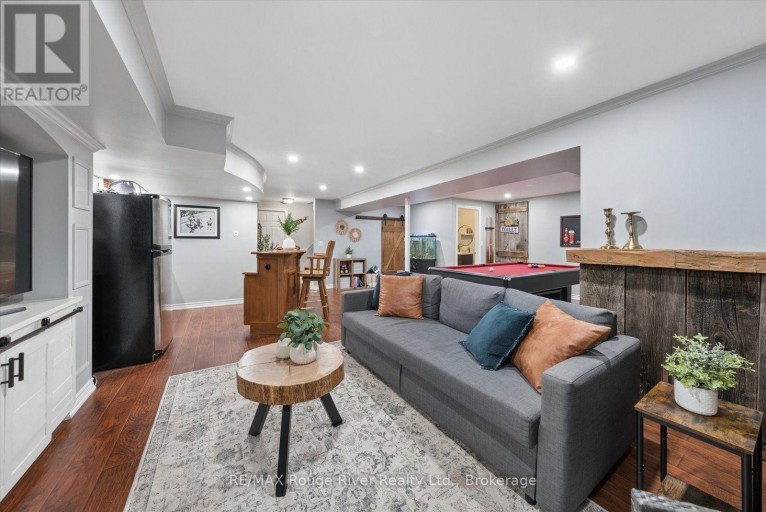 27 BAGNELL CRESCENT, Clarington (Bowmanville), Ontario, L1C5R1