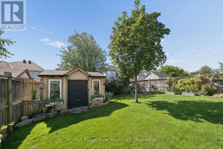 27 BAGNELL CRESCENT, Clarington (Bowmanville), Ontario, L1C5R1