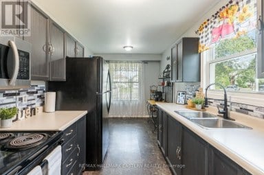 1222 HUNTINGTON CIRCLE Peterborough (Otonabee Ward 1) Ontario photo 12