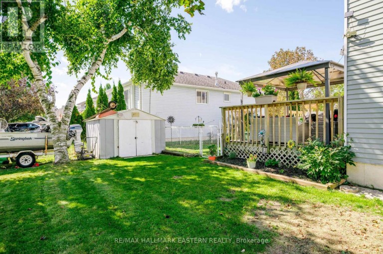 1222 HUNTINGTON CIRCLE, Peterborough (Otonabee Ward 1), Ontario, K9K2B5