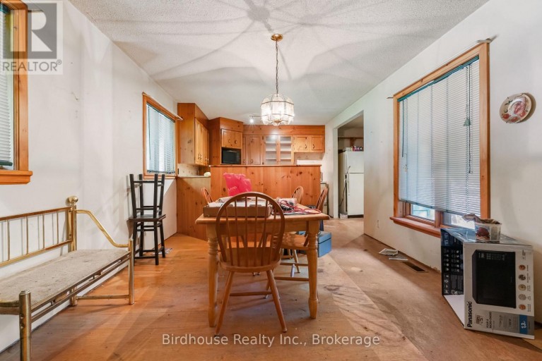 79 HONEYSUCKLE ROAD, Kawartha Lakes (Laxton/Digby/Longford), Ontario, K0M2B0