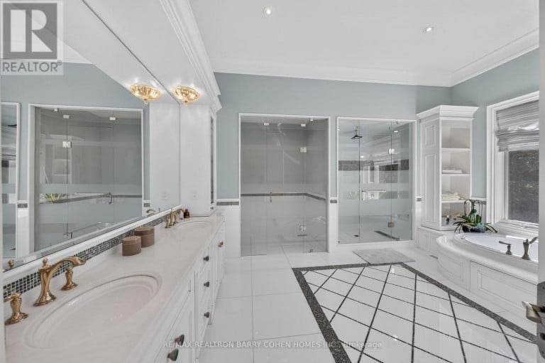 101 FOREST HEIGHTS BOULEVARD, Toronto (St. Andrew-Windfields), Ontario, M2L2K7