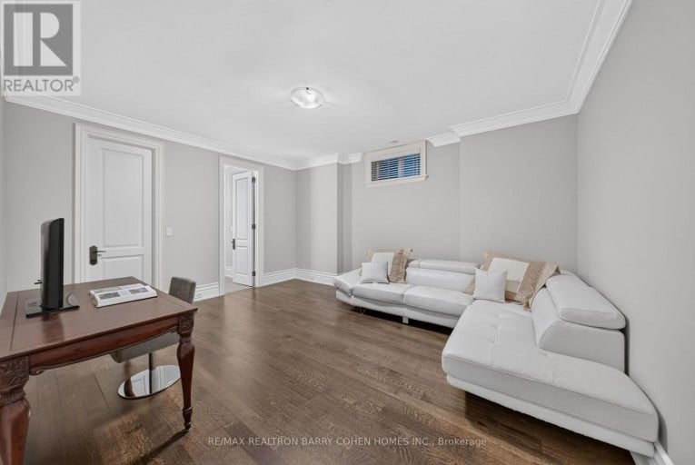 101 FOREST HEIGHTS BOULEVARD, Toronto (St. Andrew-Windfields), Ontario, M2L2K7