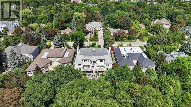 101 FOREST HEIGHTS BOULEVARD, Toronto (St. Andrew-Windfields), Ontario, M2L2K7