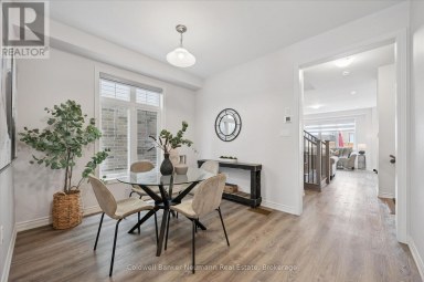 43 HARPIN WAY W Centre Wellington (Fergus) Ontario photo 14
