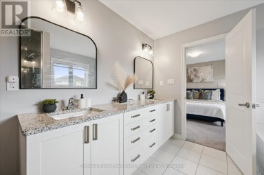 43 HARPIN WAY W Centre Wellington (Fergus) Ontario photo 29