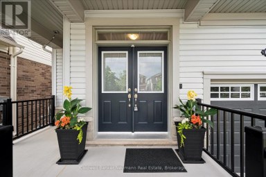 43 HARPIN WAY W Centre Wellington (Fergus) Ontario photo 6