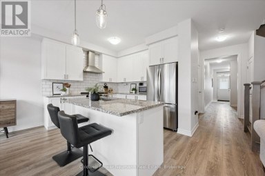 43 HARPIN WAY W Centre Wellington (Fergus) Ontario photo 9