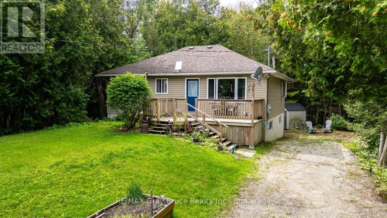 27 WOODSTOCK AVENUE, Northern Bruce Peninsula, Ontario, N0H2M0