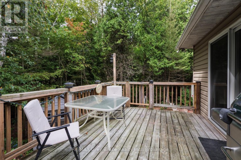27 WOODSTOCK AVENUE, Northern Bruce Peninsula, Ontario, N0H2M0