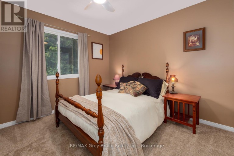 27 WOODSTOCK AVENUE, Northern Bruce Peninsula, Ontario, N0H2M0