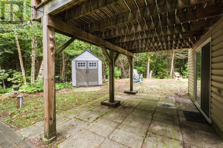27 WOODSTOCK AVENUE, Northern Bruce Peninsula, Ontario, N0H2M0