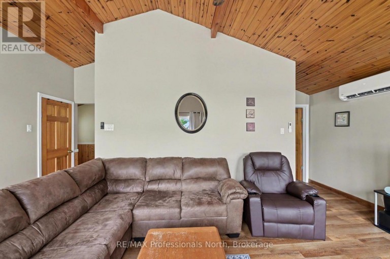 1034 ABLETT COURT, Algonquin Highlands (Stanhope), Ontario, K0M1S0