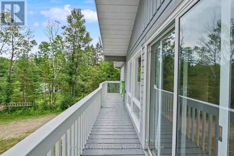 1034 ABLETT COURT, Algonquin Highlands (Stanhope), Ontario, K0M1S0