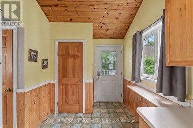 1034 ABLETT COURT Algonquin Highlands (Stanhope) Ontario photo 6