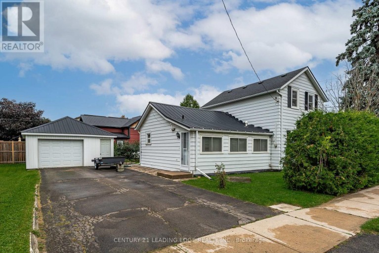 62 NORTH STREET, Georgina (Sutton & Jackson's Point), Ontario, L0E1R0