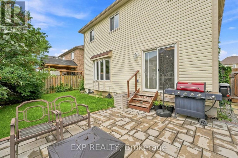 70 THORNLODGE DRIVE, Georgina (Keswick South), Ontario, L4P0B6