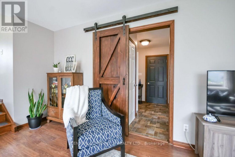 377 MARY STREET, Orillia, Ontario, L3V3G2