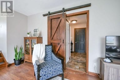 377 MARY STREET Orillia Ontario photo 15