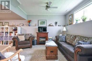377 MARY STREET Orillia Ontario photo 29