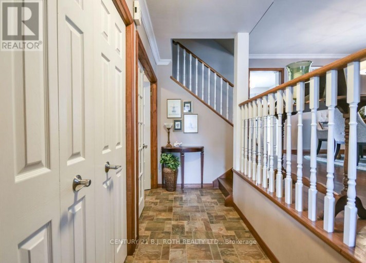 377 MARY STREET, Orillia, Ontario, L3V3G2