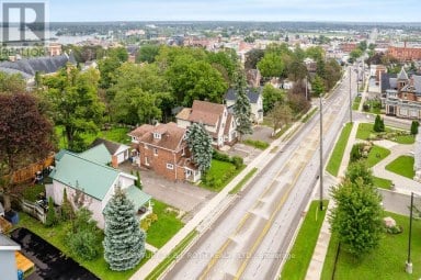 102 WEST STREET N Orillia Ontario photo 17