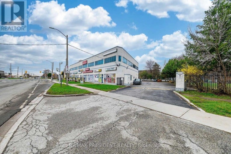 1625 ALBION ROAD, Toronto (West Humber-Clairville), Ontario, M9V5H8
