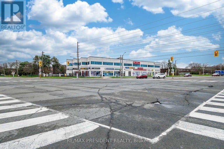 1625 ALBION ROAD, Toronto (West Humber-Clairville), Ontario, M9V5H8