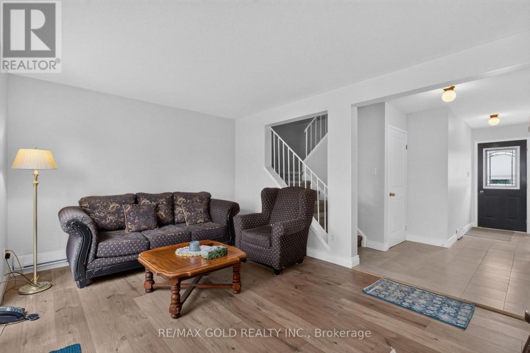 13 GOLD PINE COURT, Brampton (Northgate), Ontario, L6S2K6