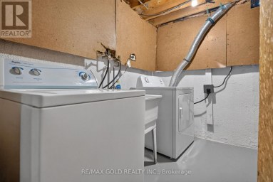 13 GOLD PINE COURT Brampton (Northgate) Ontario photo 32