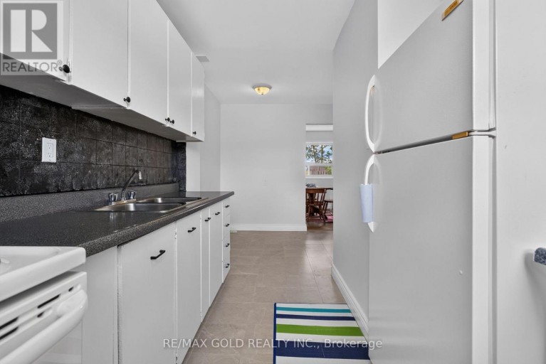 13 GOLD PINE COURT, Brampton (Northgate), Ontario, L6S2K6