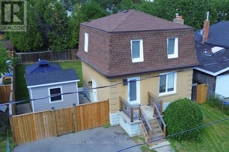 94 HOWARD AVENUE, Hamilton (Balfour), Ontario, L9A2W5