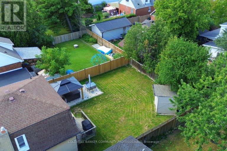 94 HOWARD AVENUE, Hamilton (Balfour), Ontario, L9A2W5