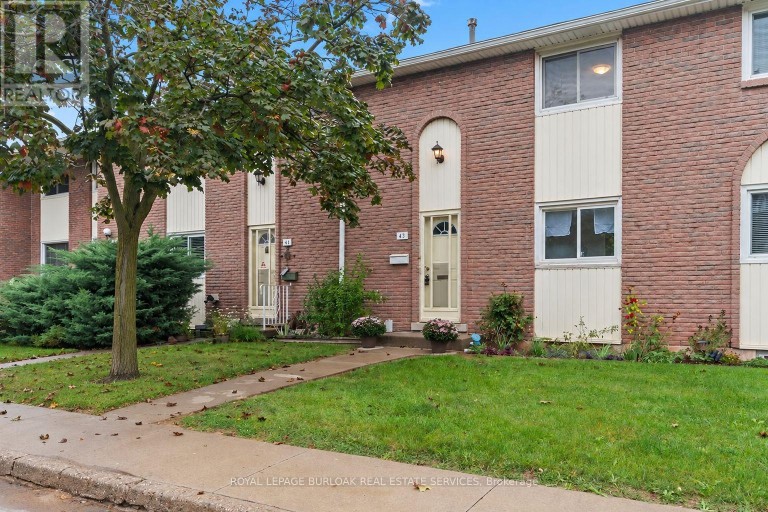 43 - 151 GATESHEAD CRESCENT, Hamilton (Stoney Creek), Ontario, L8G3W1